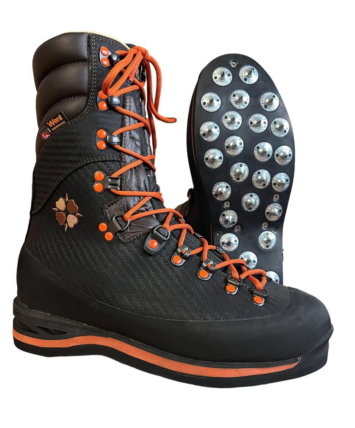 Grizzly-Stiefel: 10 Zoll stark, schlicht, unschlagbar. Dein Fels in der Brandung, mit Calk Sohle.